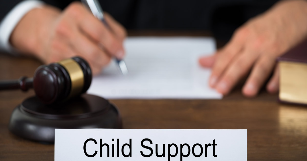 Will My Holiday or Year-End Bonus Affect My Child Support Payment?