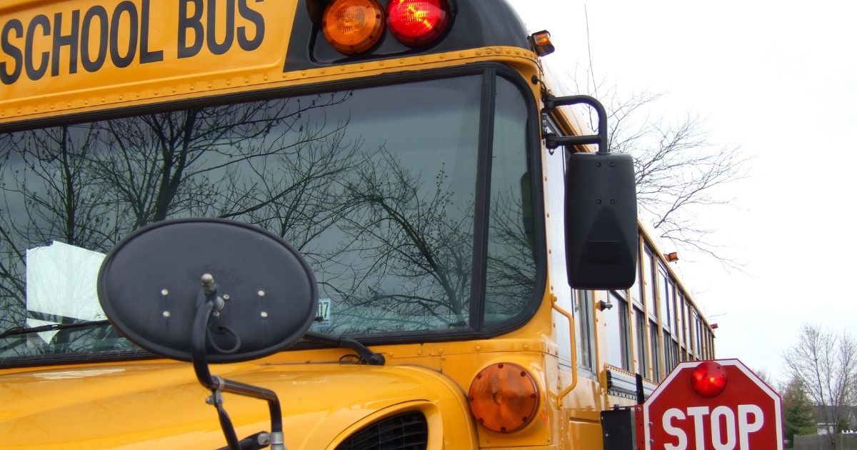 How Can Parents Help Keep Their Children Safe on the School Bus?