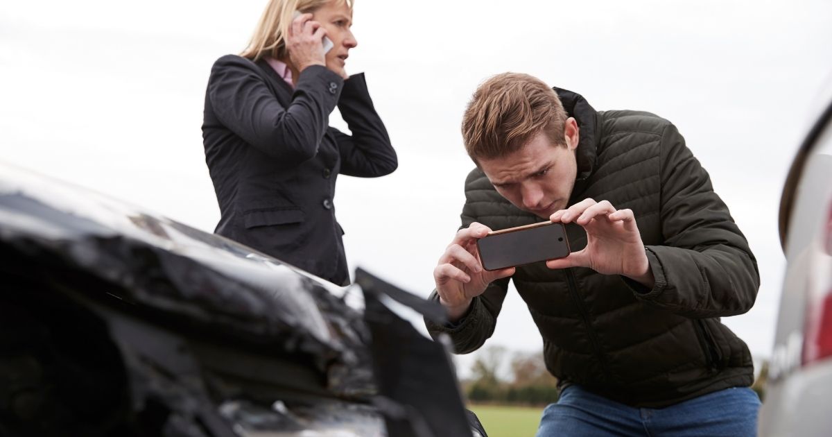 Should You File a Police Report After a Car Accident?