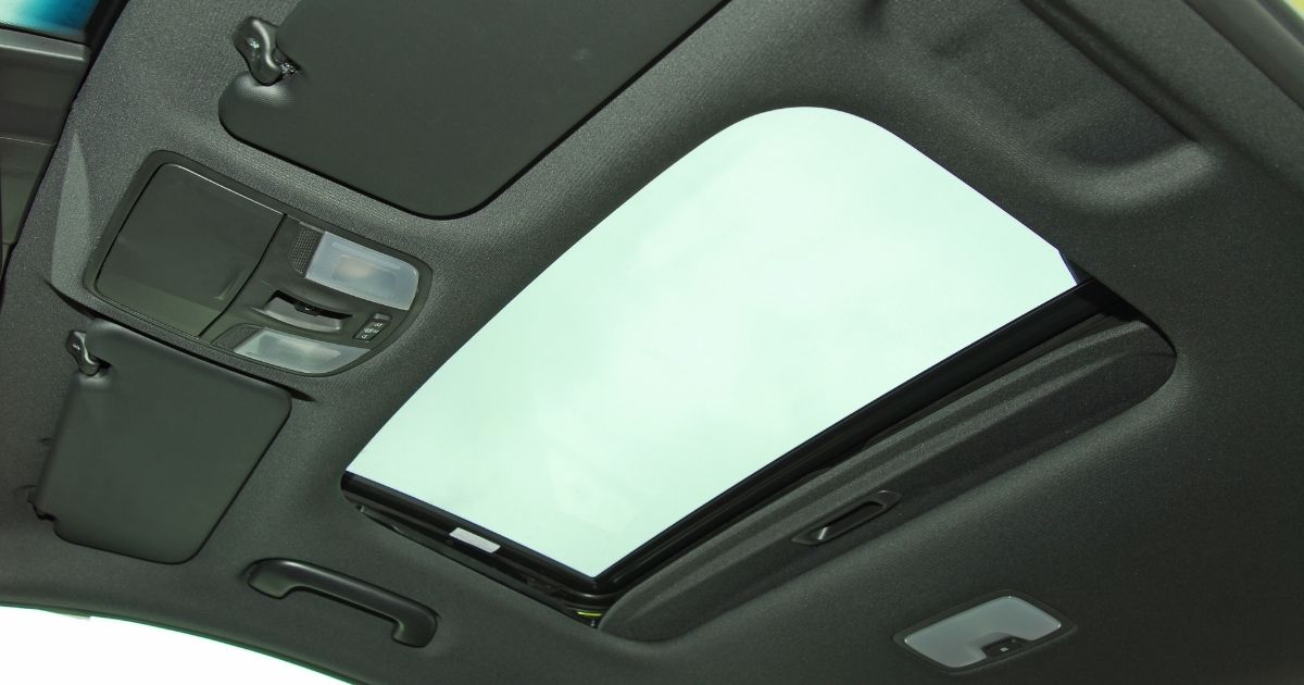 Are Car Accidents With Sunroofs More Dangerous?